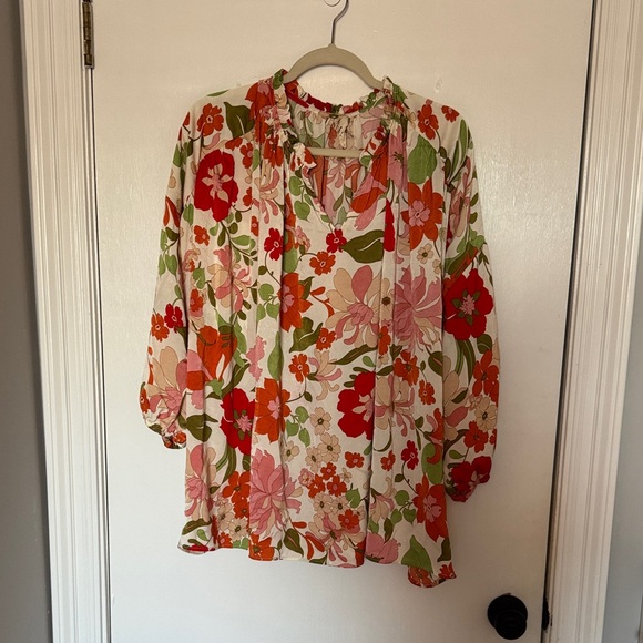 Entro- Floral Women's Top - Multicolor- size XL - Picture 1 of 3